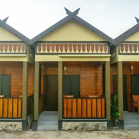 Grand Khalifah Guesthouse Sumbawa Εξωτερικό φωτογραφία