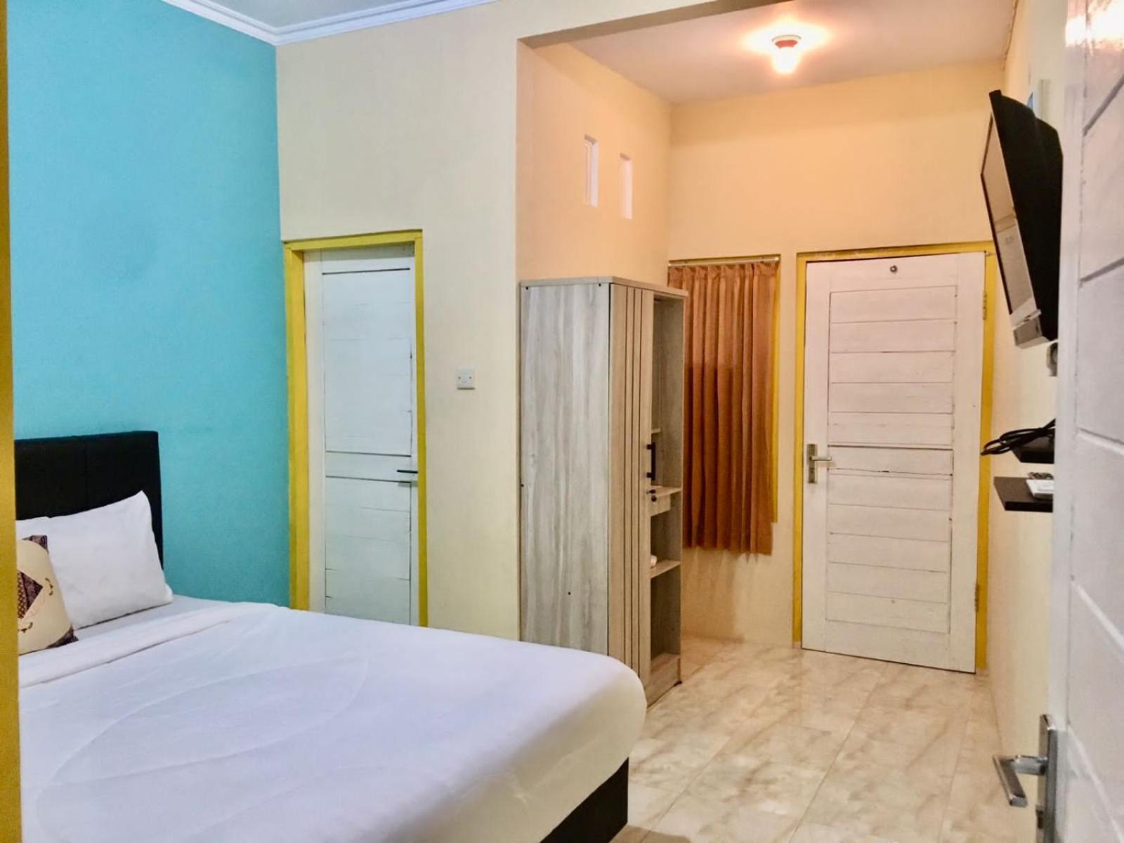 Grand Khalifah Guesthouse Sumbawa Εξωτερικό φωτογραφία