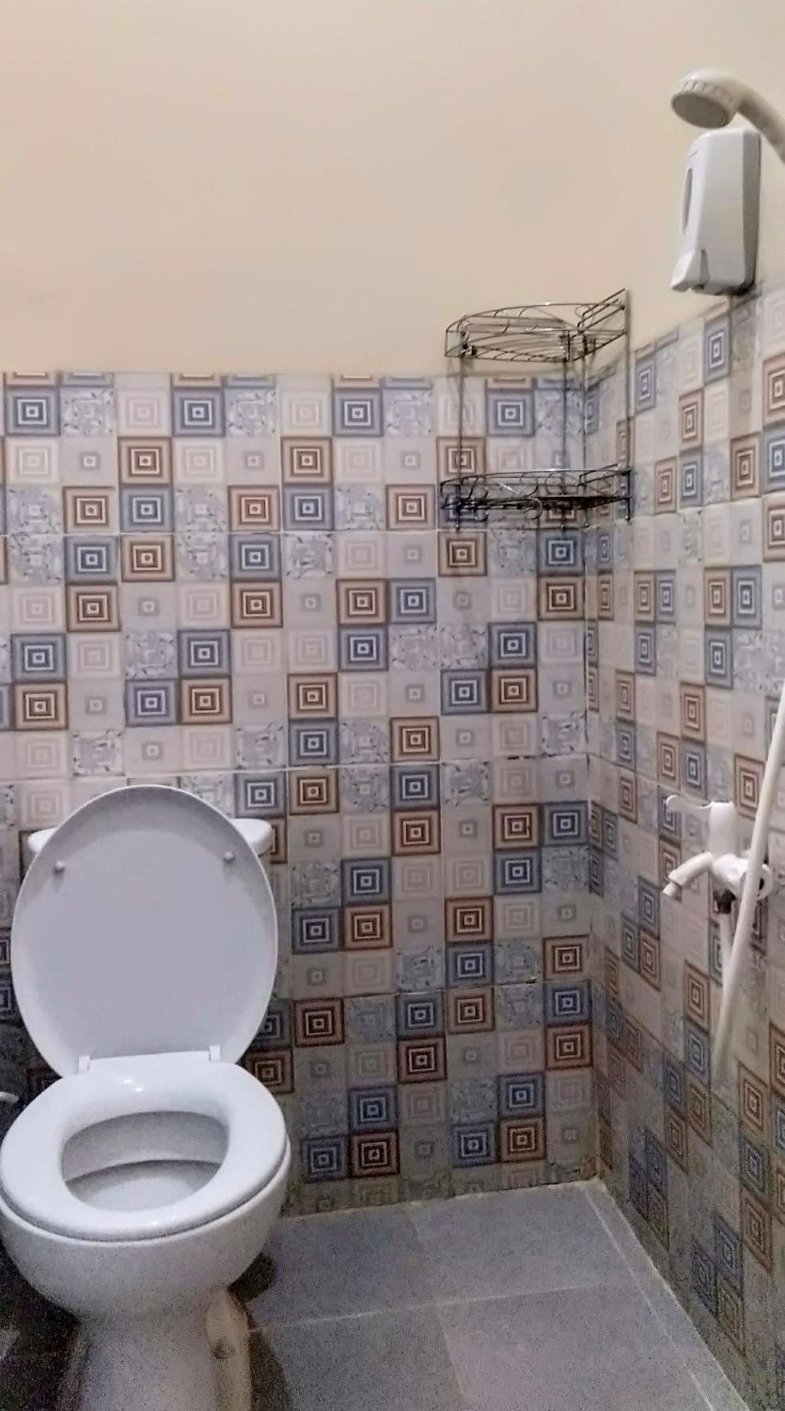 Grand Khalifah Guesthouse Sumbawa Εξωτερικό φωτογραφία