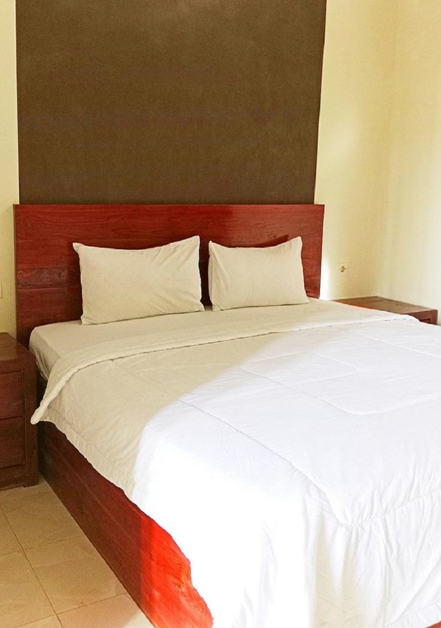 Grand Khalifah Guesthouse Sumbawa Εξωτερικό φωτογραφία